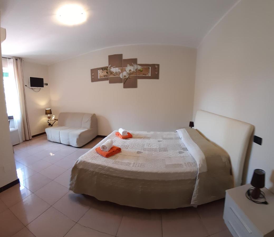 Villa Leilani B&B Sale Marasino Eksteriør bilde